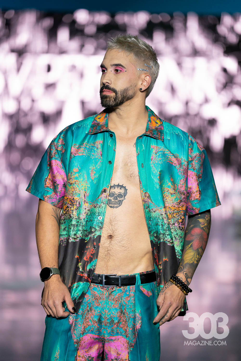 OILSPILL Collared Shirt & Shorts