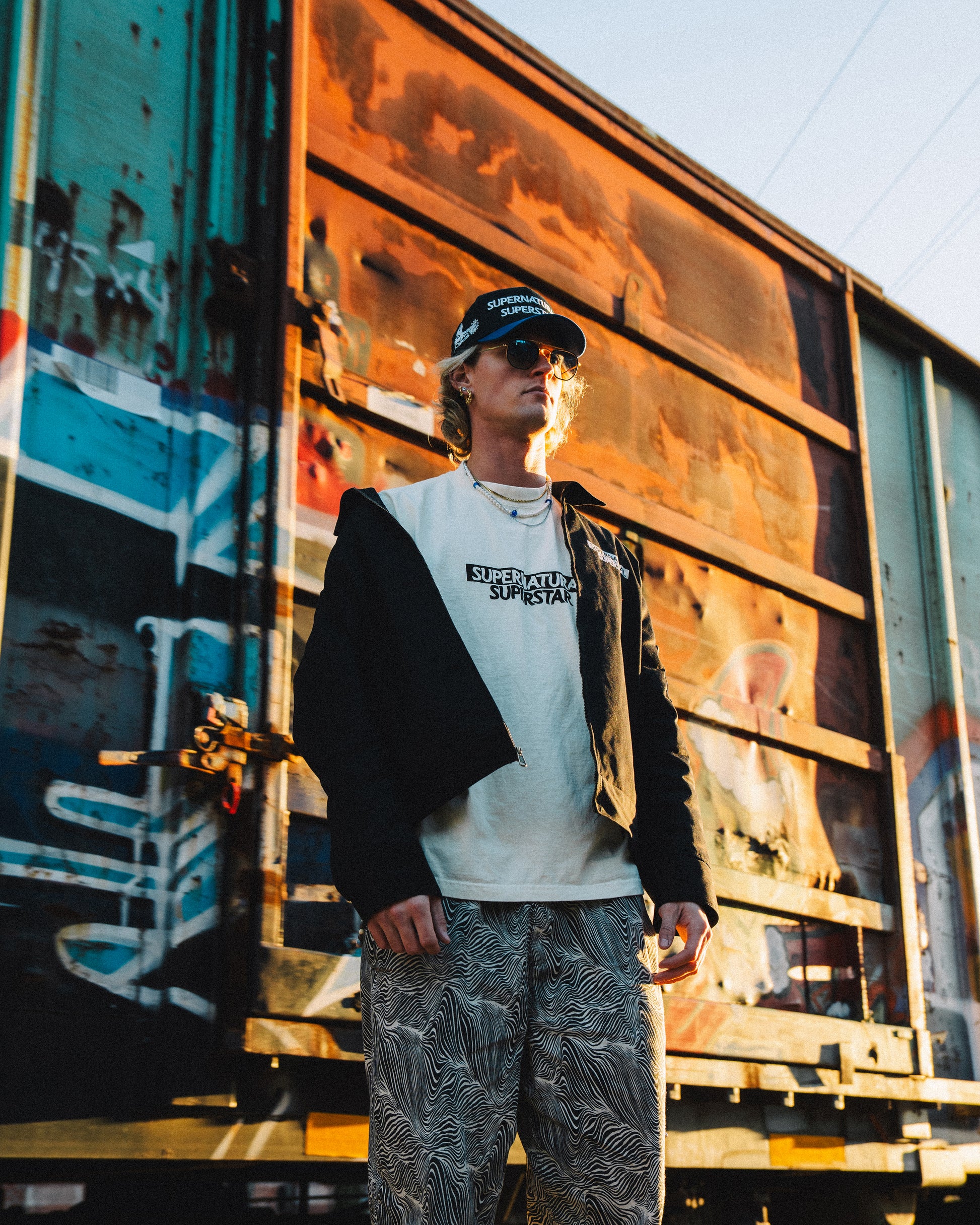 DROP SHOULDER GARMENT DYE TEE - "STOIC"
